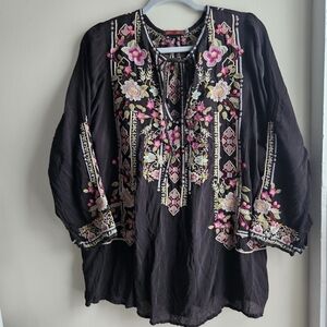 Johnny Was Black Floral Embroidered Blouse